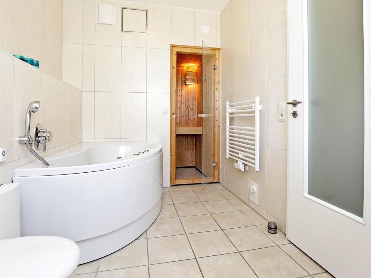Two-Bedroom Holiday Home In Grossenbrode 18 Екстериор снимка